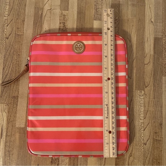 Tory Burch Orange/multicolor Vinyl Ipad Tablet Case Gold Logo - Picture 4 of 6